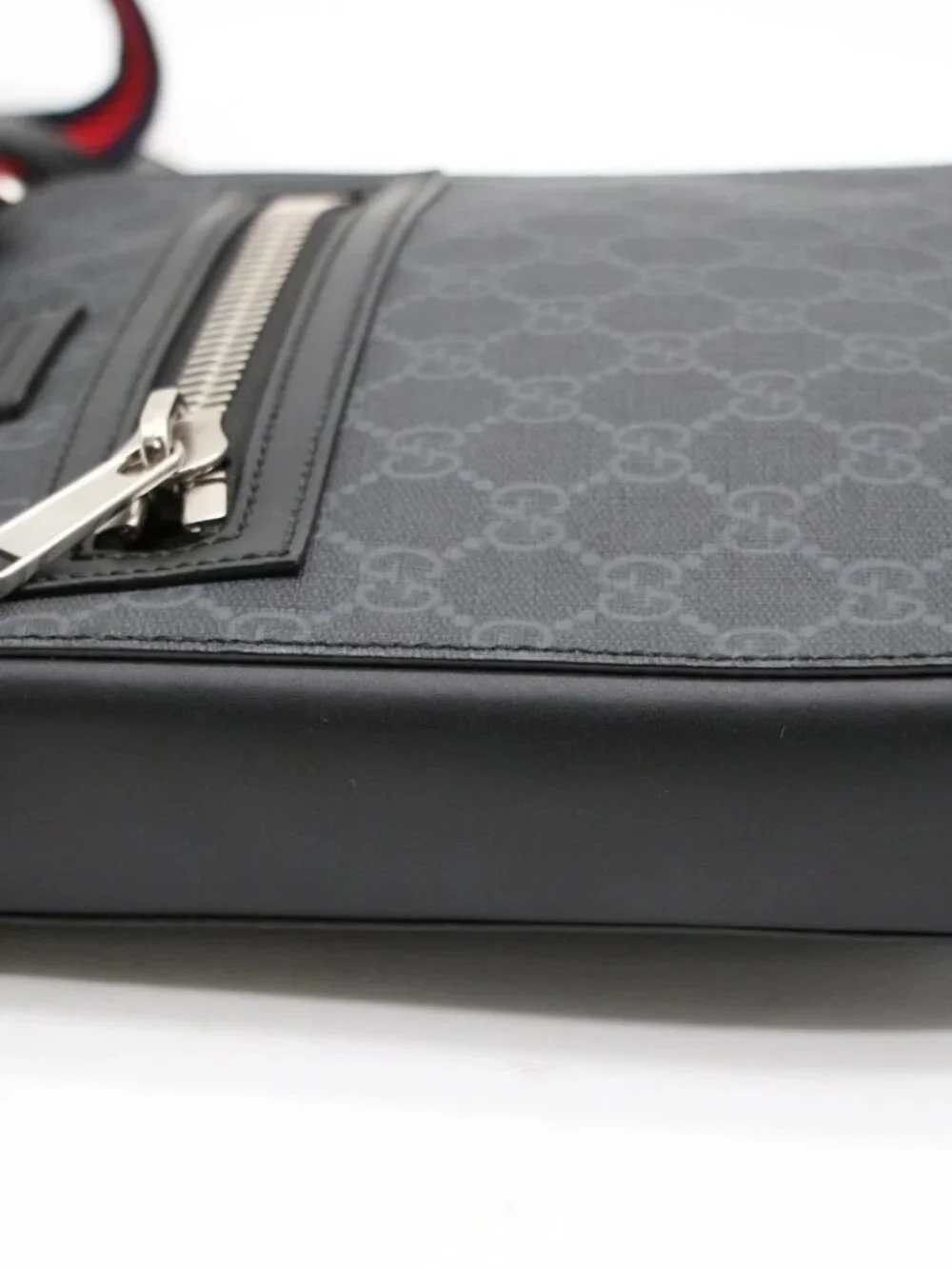 GUCCI Small Messenger Shoulder Bag 523599 GG Supreme Sherry Line Black